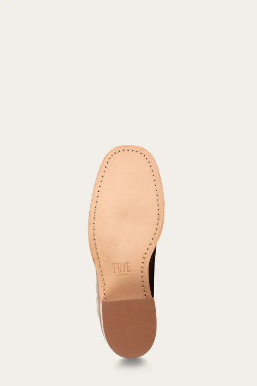 Outlet Frye Campus 14L